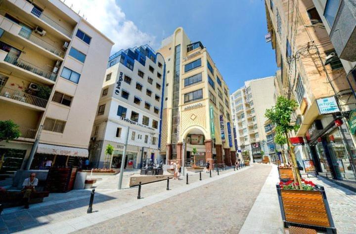 Modern 2Br Apartment In Central St Julian'S San Ġiljan Extérieur photo